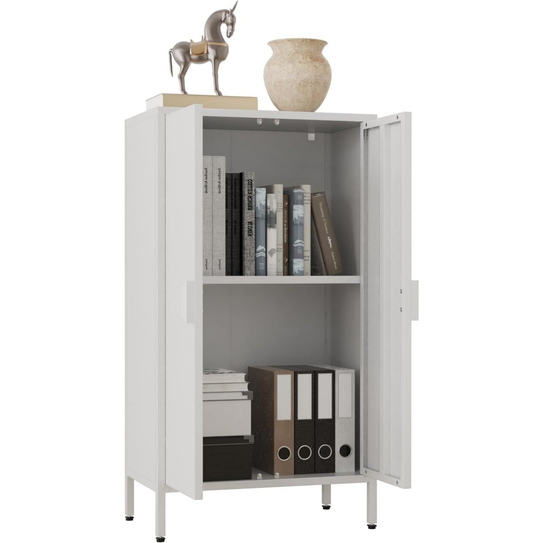 Buffet gris en acier